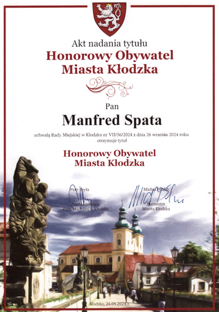 Urkunde über die Ehrenbürgerschaft der Stadt Kłodzko für Manfred Spata