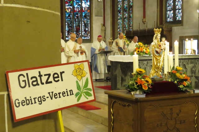 75. Glatzer Wallfahrt nach Telgte 2022: Abordnung des Glatzer Gebirgs-Vereins