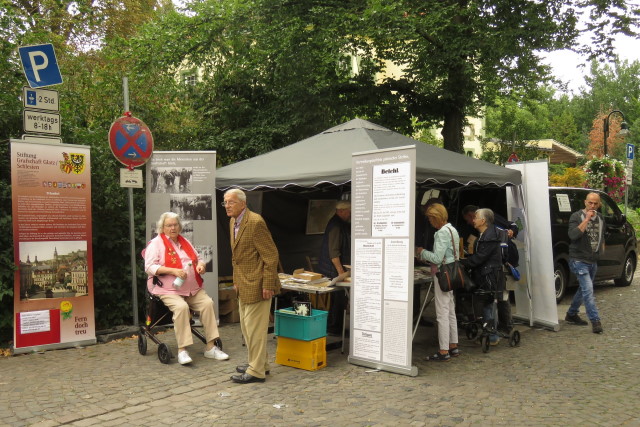 75. Glatzer Wallfahrt nach Telgte 2022: Stand des Grafschafter Boten und der Zentralstelle Grafschaft Glatz/Schlesien e.V.