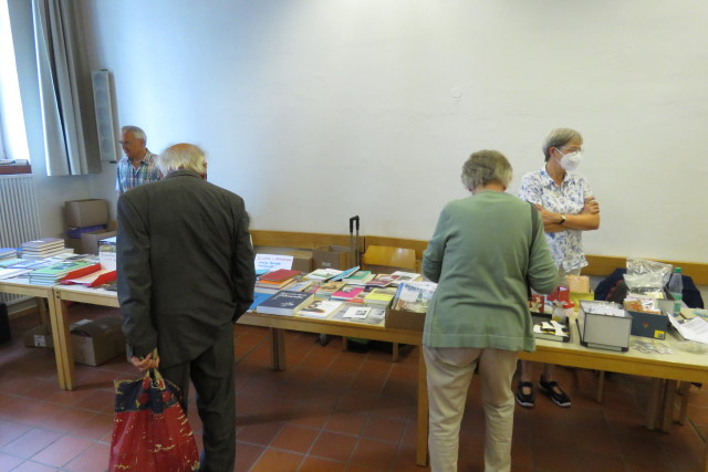 75. Glatzer Wallfahrt nach Telgte 2022: Bücherbestand des Glatzer Büros