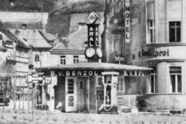 Detailansicht Aral-Tankstelle