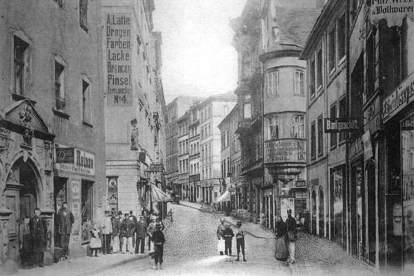 Schwedeldorfer Stra&szlig;e