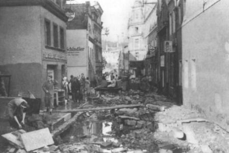 Hochwassersch&auml;den in der Ro&szlig;stra&szlig;e