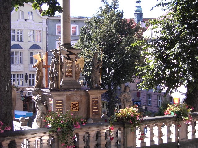 Marien- und Pests&auml;ule