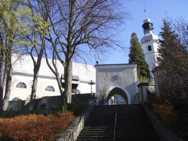 Altlomnitz, Pfarrkirche - Au&szlig;enansicht