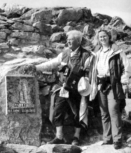 Gedenktafel f&uuml;r den Schneebergturm
